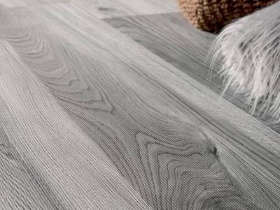 quality porcelain plank flooring