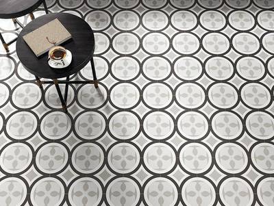 PATCHWORK PORCELAIN TILE