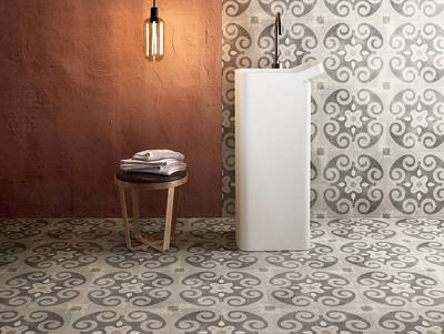 PATCHWORK PORCELAIN TILE